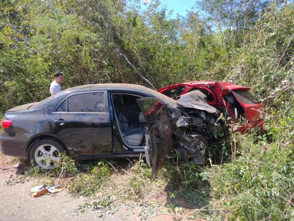 Colisão entre carros deixa cinco feridos na BR-343, Norte do Piauí.(Imagem:Divulgação /PRF-PI)