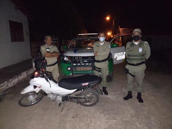 PM recupera moto roubada de entregador de delivery por meio de sistema de rastreamento em Floriano.(Imagem:Divulgação)