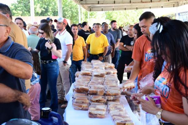 Prefeitura de Floriano apoia Festa do Vaqueiro realizada no Festejo de Nossa Senhora da Guia(Imagem:Secom)