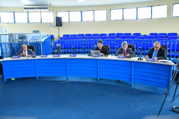 Sessão dupla encerra o segundo ciclo de sessões de novembro na Câmara de Floriano(Imagem:CMF)