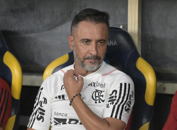 Vítor Pereira em Flamengo x Fluminense(Imagem:André Durão)