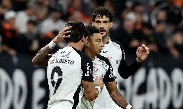 corinthians, pe&ntilde;arol, libertadores(Imagem:REUTERS/Amanda Perobelli/Direitos Reservados)