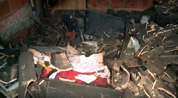 Dona de casa é assassinada e mãe, irmã e filho têm corpos queimados em Altos.(Imagem:Reprodução/TV Clube)