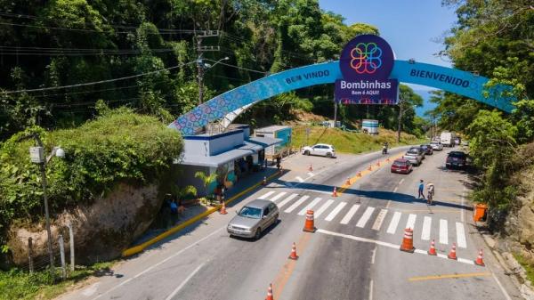 Portal de entrada para a cidade de Bombinhas.(Imagem:Cristian Cruz/Divulgação)