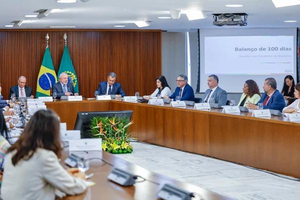 Lula pede a ministros que não anunciem medidas sem o aval do Planalto(Imagem:Ricardo Stuckert)