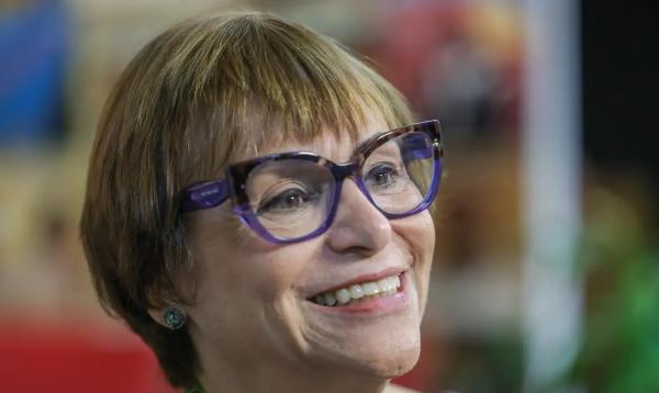 Entre elas está a jornalista e comunicadora Mara Régia, da EBC.(Imagem:Fabio Rodrigues-Pozzebom/ Agência Brasil)