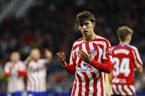 João Félix chega para suprir problema no ataque do Chelsea, que tem diversas lesões no elenco. Décimo colocado no Campeonato Inglês, o time de Londres foi eliminado de forma humilh(Imagem:Reprodução)