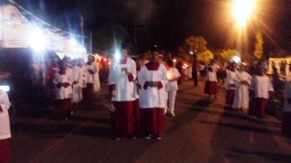 Fé e devoção marcam encerramento dos festejos de Santa Cruz em Floriano.(Imagem:FlorianoNews)