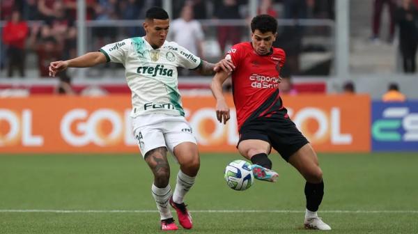  Naves em ação em Athletico 2 x 2 Palmeiras, pela 13ª rodada do Brasileirão.(Imagem:Cesar Greco/Palmeiras )