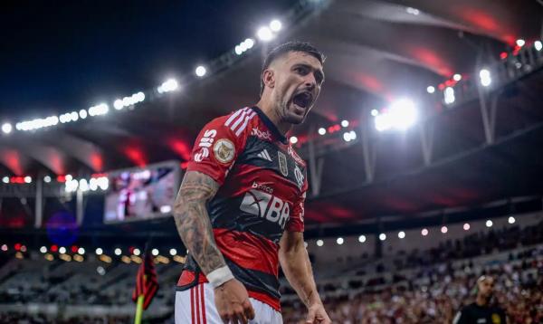 Flamengo vence Bragantino e entra na briga pelo título do Brasileiro.(Imagem:Marcelo Cortes/CRF/Direitos Reservados)