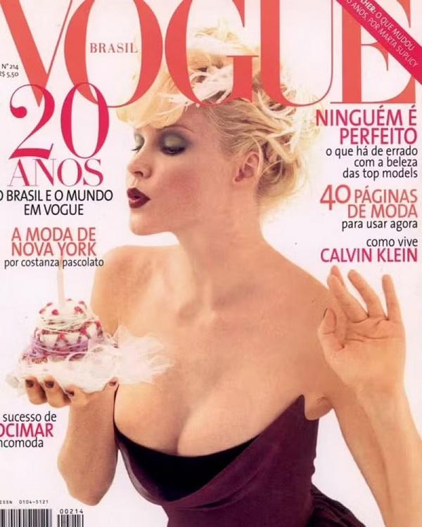 Claudia Liz na capa da 