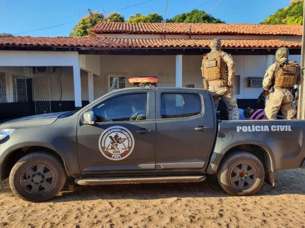 Homem é preso suspeito de estuprar filha de 12 anos em Demerval Lobão.(Imagem:Polícia Civil)