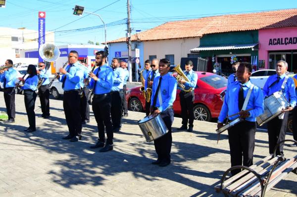 Vereadores participam oficialmente da abertura da Semana da Pátria em Floriano(Imagem:Câmara Municipal de Floriano )