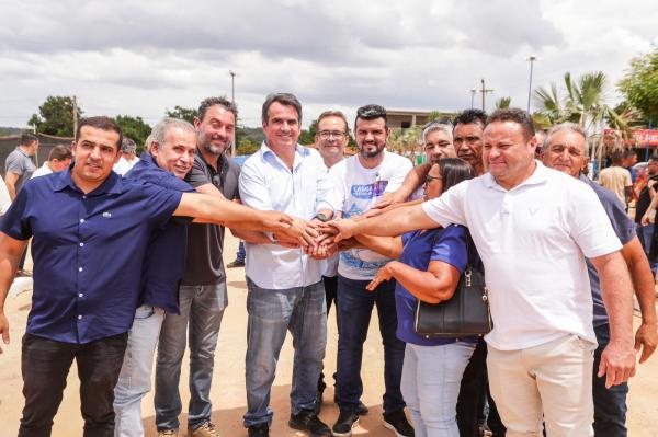 No anivers&aacute;rio de Lagoa do S&iacute;tio, Ciro Nogueira anuncia obras estruturantes para a cidade(Imagem:Ascom)