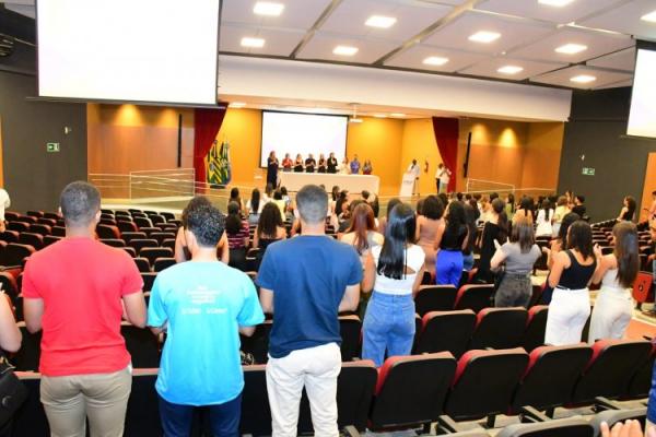 Prefeitura de Floriano realiza I Simp&oacute;sio Interdisciplinar em Sa&uacute;de Mental e fortalece rede de aten&ccedil;&atilde;o psicossocial.(Imagem:Secom)