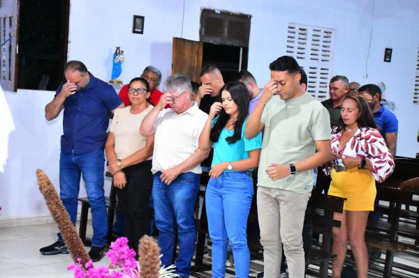 Felipe Vieira participa dos Festejos de São Francisco no Distrito Amolar(Imagem:Ascom)