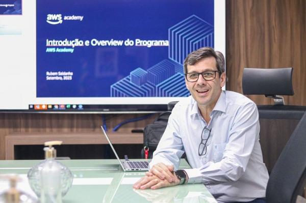 Piauí será o primeiro estado a incluir inteligência artificial no currículo escolar.(Imagem: Divulgação)
