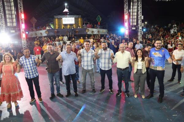 Ciro Nogueira celebra o XXIII São João da Parnaíba(Imagem:Ascom)