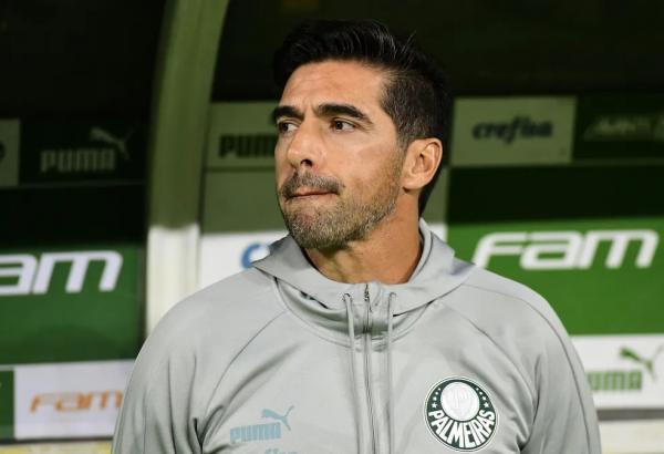 Abel Ferreira em Palmeiras x Goiás(Imagem:Marcos Ribolli)