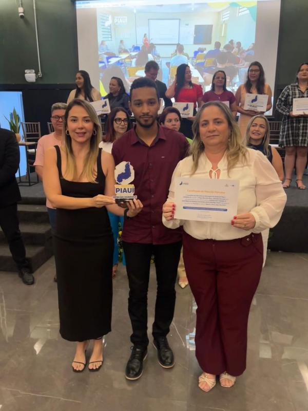 Floriano é premiado na 10ª Mostra