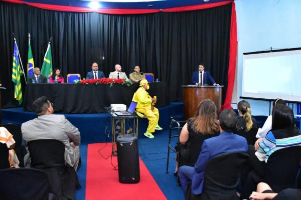 Câmara Municipal de Floriano homenageia advogados em sessão solene.(Imagem:CMF)