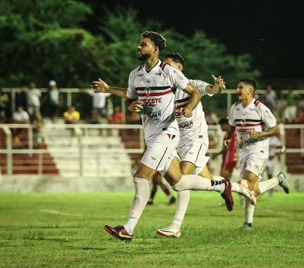 Lucas Mingoti, 4 de Julho x River-PI, Campeonato Piauiense 2024(Imagem: Maria Vitória/ River AC)