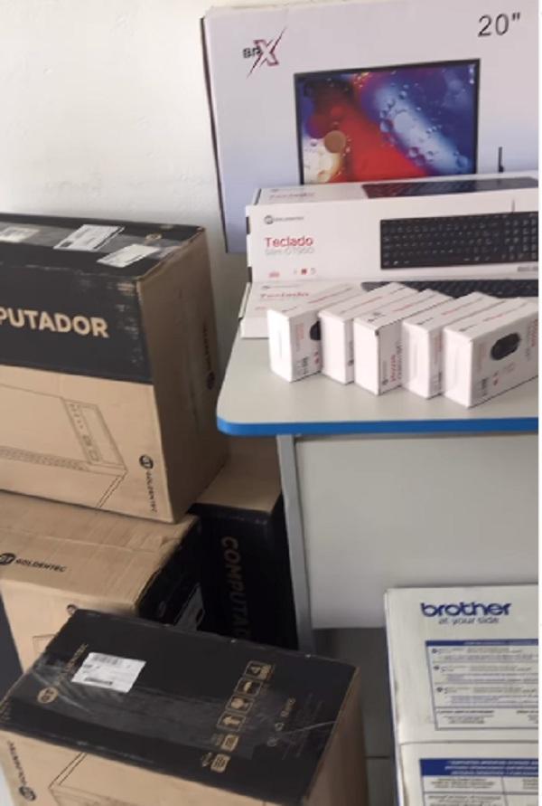 SEMED de Barão de Grajaú é contemplada com entrega de novos computadores e impressoras(Imagem:Reprodução/Instagram)