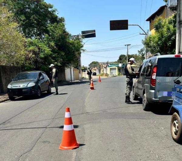 3º BPM de Floriano realiza ações educativas durante Semana Nacional do Trânsito.(Imagem:Divulgação/PM)