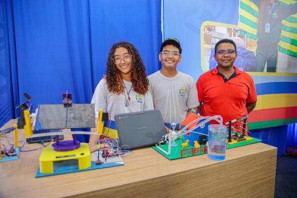 No estande da Seduc, estão expostos nove projetos voltados ao setor agropecuário que combinam tecnologia, sustentabilidade e inovação.(Imagem:Letícia Santos)