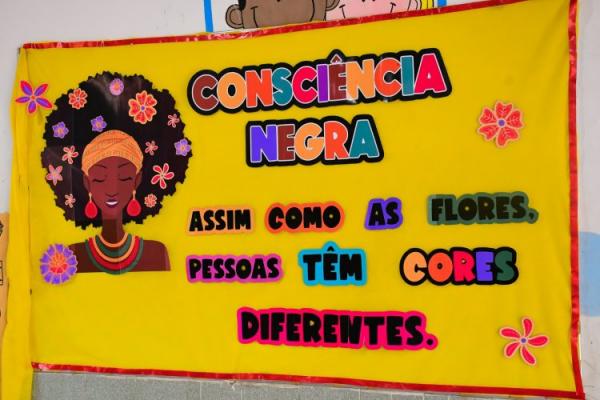 Escola municipal de Floriano realiza I Mostra Cultural sobre povos afrodescendentes(Imagem:Secom)