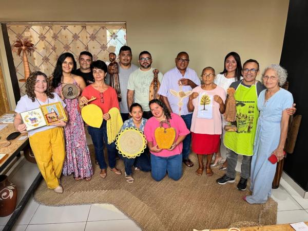 Viv&ecirc;ncias do Artesanato na Casa do Artes&atilde;o Design Mestre Albertino.(Imagem:Sudarpi)