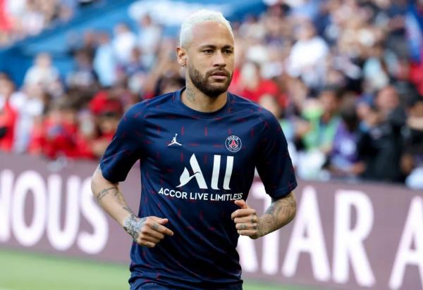 Neymar disputou 28 dos 50 jogos do Paris Saint-Germain na temporada 2021/22.(Imagem:Getty Images)