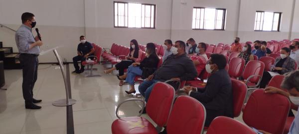 Secretaria de Meio Ambiente participa do I Fórum sobre Queimadas na Igreja Batista(Imagem:FlorianoNews)