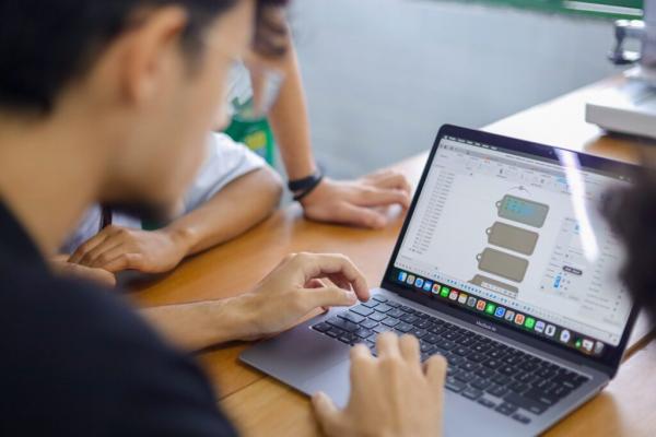 Conectividade transforma rotina e amplia aprendizagem nas escolas de tempo integral(Imagem:Let&iacute;cia Santos )