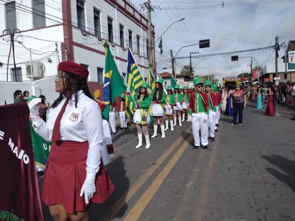 Floriano celebra aniversário de 66 anos do Ginásio Primeiro de Maio em evento com autoridades locais.(Imagem:FlorianoNews)