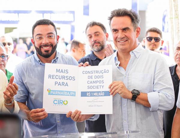 Ciro inaugura centro de saúde e anuncia novos benefícios para a população de Parnaíba.(Imagem:Ascom)