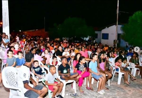 Cine Social para Todos: Sucesso em Floriano com diversão e solidariedade(Imagem:Reprodução/Instagram)