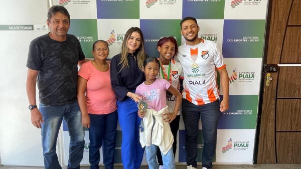 Atleta piauiense é convocada para a Seleção Brasileira de Handebol(Imagem:Ascom Secepi)
