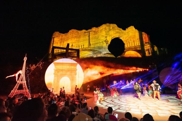 De 17 a 27 de julho, São Raimundo Nonato e o Parque Nacional da Serra da Capivara voltam a ser palco de um dos maiores festivais culturais do Brasil.(Imagem:Divulgação)
