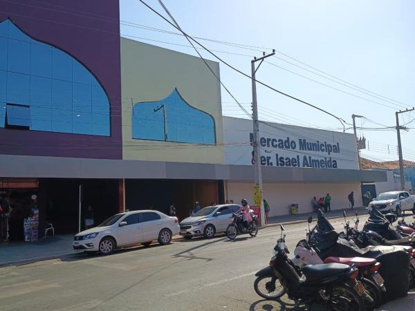 Mercado P&uacute;blico Municipal Vereador Isael Almeida(Imagem:FlorianoNews (arquivo))