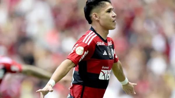 luiz araujo, flamengo, cuiabá, maracaná.(Imagem: Alexandre Loureiro/AGIF)