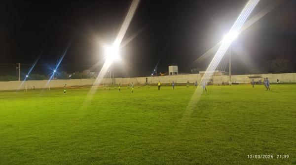 Goleada e vit&oacute;ria apertada marcam rodada da Ta&ccedil;a Cidade em Bar&atilde;o de Graja&uacute;.(Imagem:FlorianoNews)