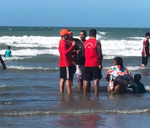 Corpo de Bombeiros reforça segurança no litoral durante Operação Veraneio que vai até dia 4.(Imagem: Ascom CBMEPI)
