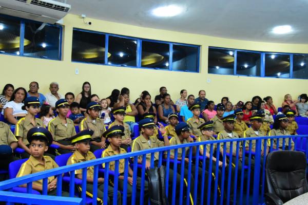 Vereadores apoiam projeto da associação de ex-combatentes após uso da Tribuna Livre(Imagem:CMF)