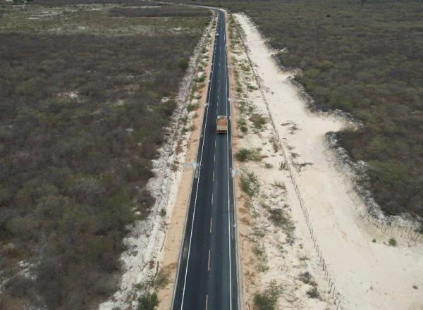 Nova rodovia PI-115, ligando Assunção do Piauí a Quiterianópolis.(Imagem:Ascom DER-PI)