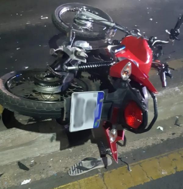 Motociclista morre após colidir moto com carro na Zona Sul de Teresina.(Imagem:Reprodução/ ASCOM PRF)
