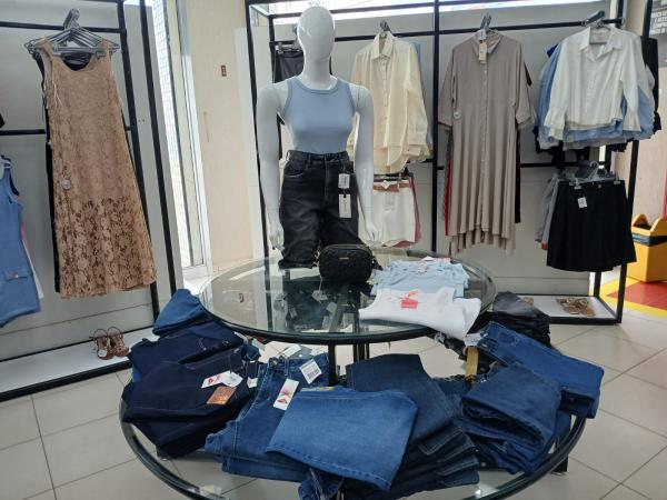  Armaz&eacute;m Para&iacute;ba de Floriano aposta em novidades e ofertas para o Carnaval e volta &agrave;s aulas(Imagem:FlorianoNews)