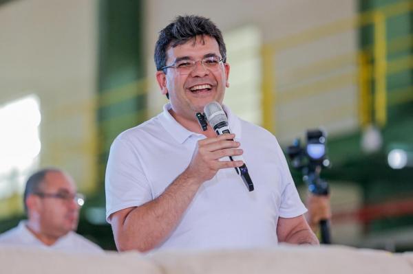 Rafael Fonteles inaugura e visita diversas obras em Floriano neste s&aacute;bado (28).(Imagem:Secom)