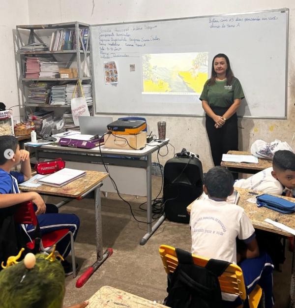 Educação Ambiental promove ação contra queimadas na Escola Municipal Antônio Waquim.(Imagem:Reprodução/Instagram)