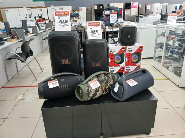 Gerente F. Costa anuncia Arraiá no Armazém Paraíba de Floriano com ofertas especiais para o São João(Imagem:FlorianoNews)